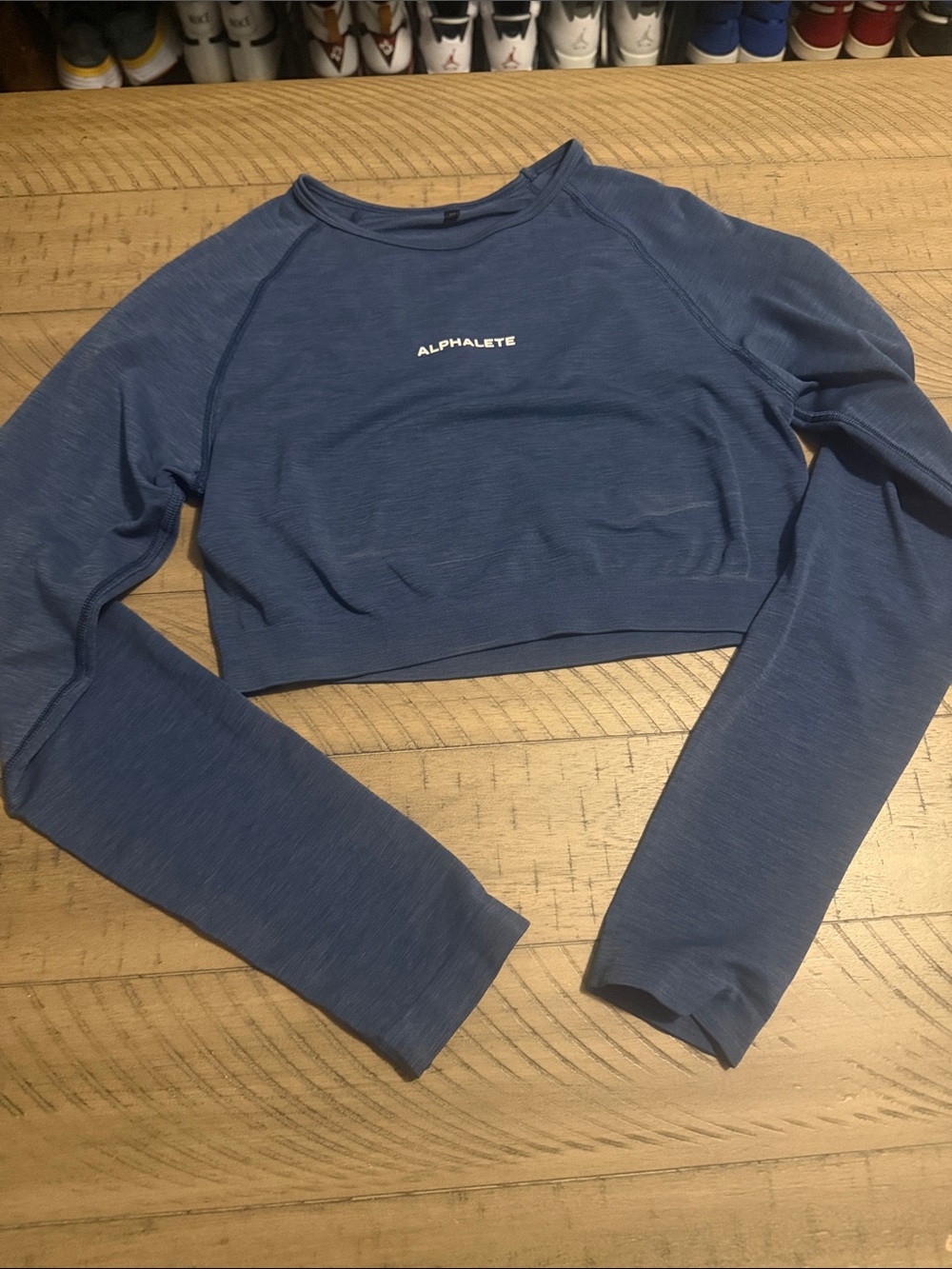 Alphalete Navy Blue Cropped Long-Sleeve top M